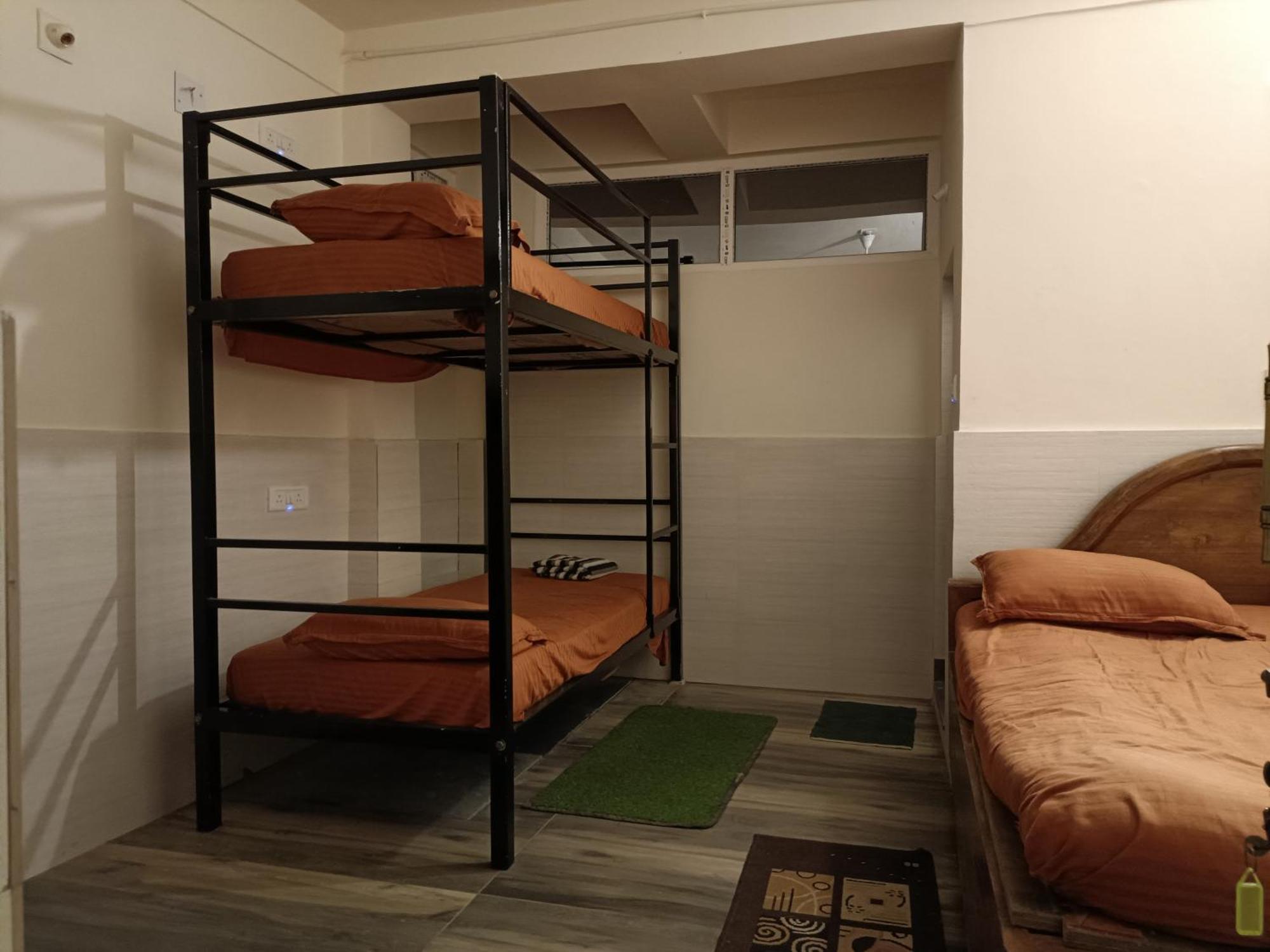Nirman Homestay 5 Minutes Walk To Beach Puri Exterior photo