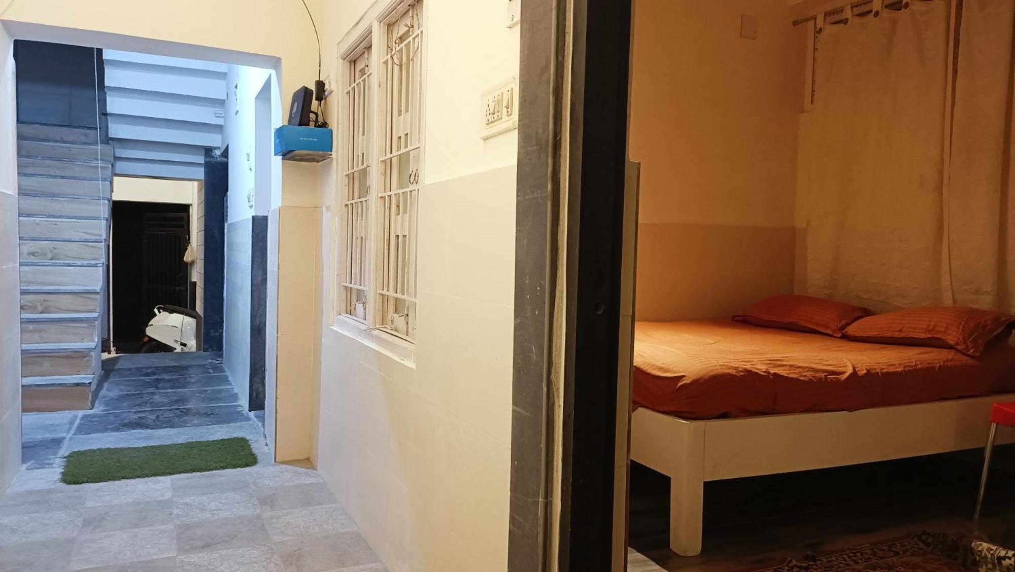 Nirman Homestay 5 Minutes Walk To Beach Puri Exterior photo